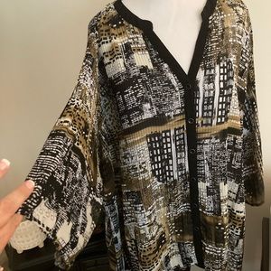 Gently used Avenue 30/32 blouse